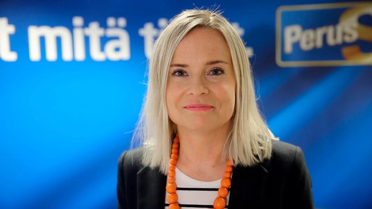 Riikka Purra nuoruus